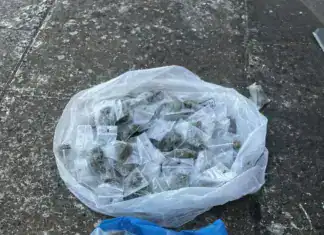 Μαρούσι: Χειροπέδες σε 35χρονο με 106 συσκευασίες κάνναβης σε αυλή σχολικού συγκροτήματος