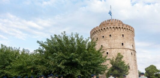 Τελετές Έπαρσης και Υποστολής της Ελληνικής Σημαίας σε περιοχές της Επικράτειας