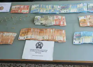 Πειραιάς: «Ξήλωσαν» σπείρα που ξάφριζε πολυτελείς οικίες στην Αττική – Χειροπέδες σε 23χρονη και έφοδος σε ενεχυροδανειστήριο
