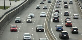 Έκτακτα μέτρα της Τροχαίας και απαγόρευση κίνησης των φορτηγών για την έξοδο του Δεκαπενταύγουστου