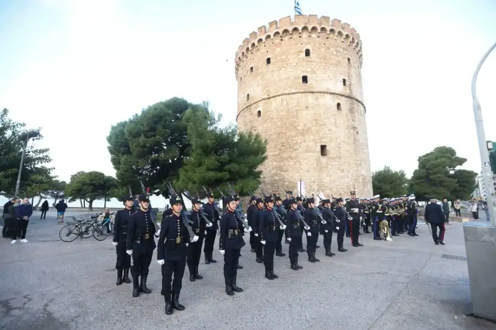 lefkos-pirgos-1024x682
