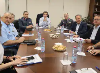 Ενίσχυση συνεργασίας της ΕΛ.ΑΣ με τη δημοτική Αστυνομία- Συνάντηση Μ.Χρυσοχοϊδη- Στ. Αγγελούδη