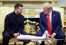 Financial Times: Ο Τραμπ ασκεί πιέσεις στον Ζελένσκι για να σταματήσει να πλήττει ρωσικά διυλιστήρια