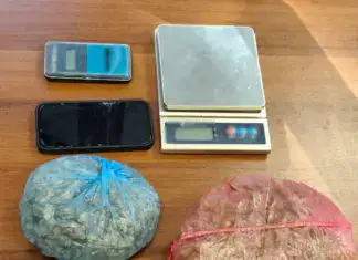 Στα χέρια των αρχών 21χρονος στα Γρεβενά για διακίνηση κάνναβης: Εντοπίστηκε χώρος «καβάτζα» και ζυγαριές ακριβείας