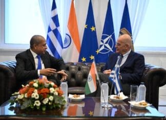 Δένδιας – Ινδός πρέσβης: Στο επίκεντρο η αμυντική συνεργασία